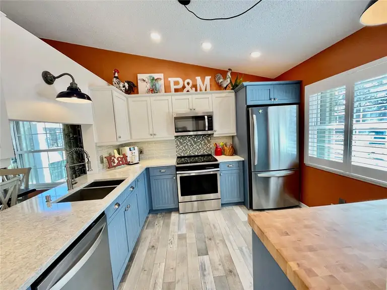 2150 ELM ST #605 — photo 4