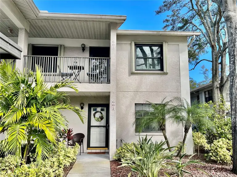 2150 ELM ST #605