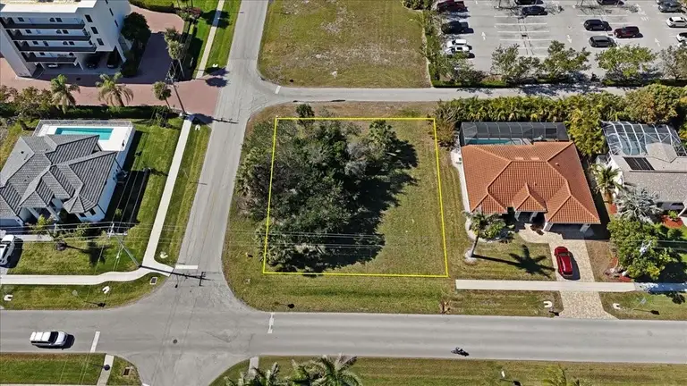 732 SEAGRAPE DR — photo 5