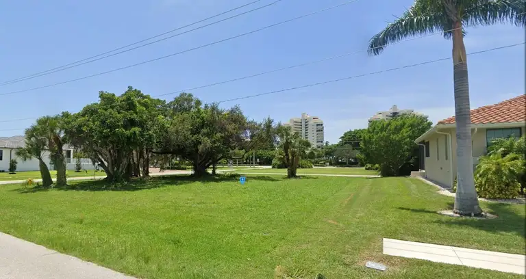 732 SEAGRAPE DR — photo 3