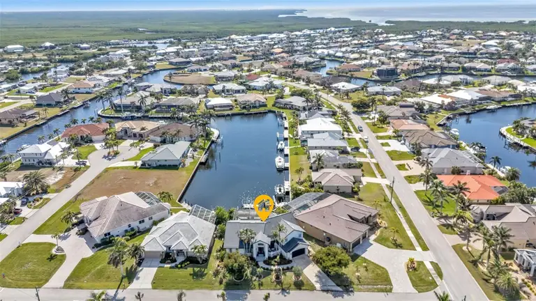 1217 SPOONBILL DR — photo 2