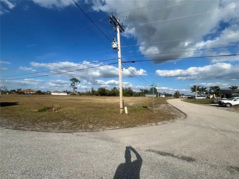 3213 ANDALUSIA BLVD — photo 4