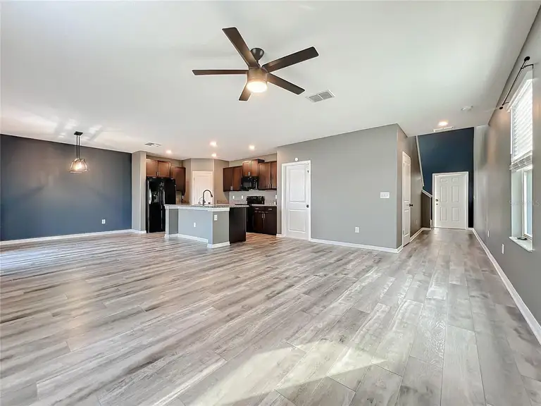938 OLIVE CONCH ST — photo 2