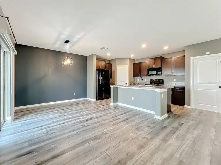 938 OLIVE CONCH ST — photo 3