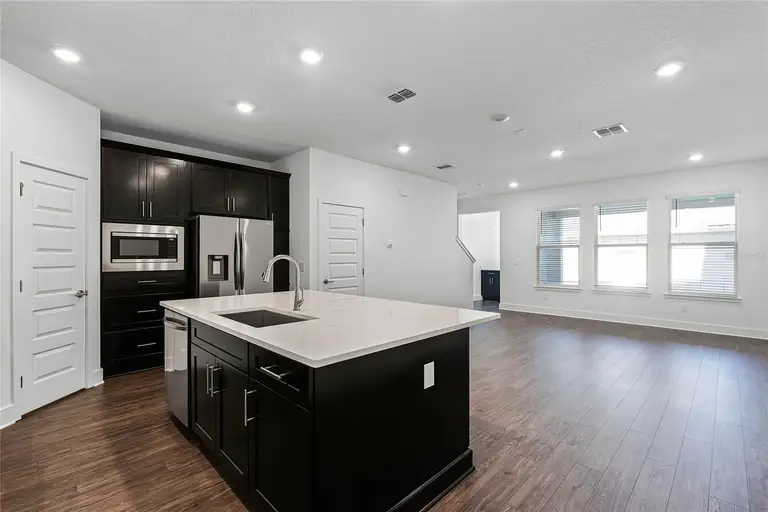 13560 AUTUMN HARVEST AVE — photo 3