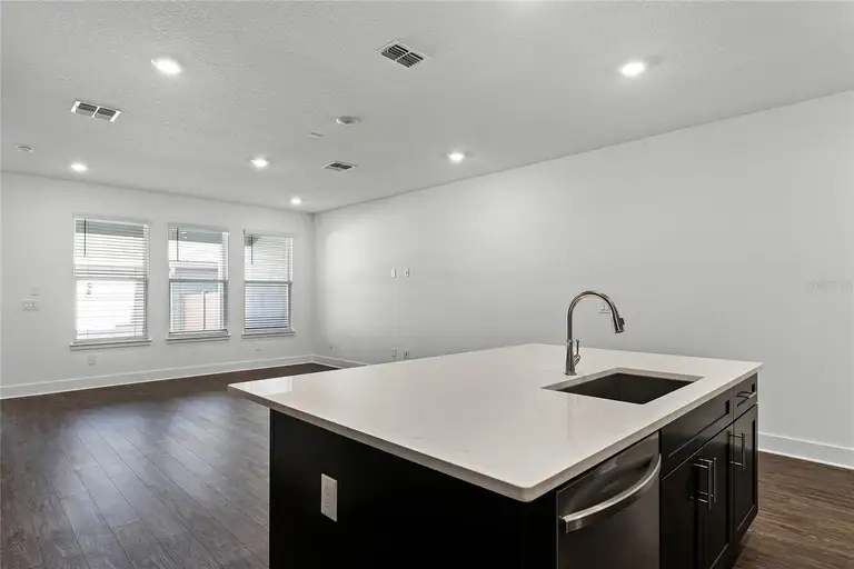 13560 AUTUMN HARVEST AVE — photo 4
