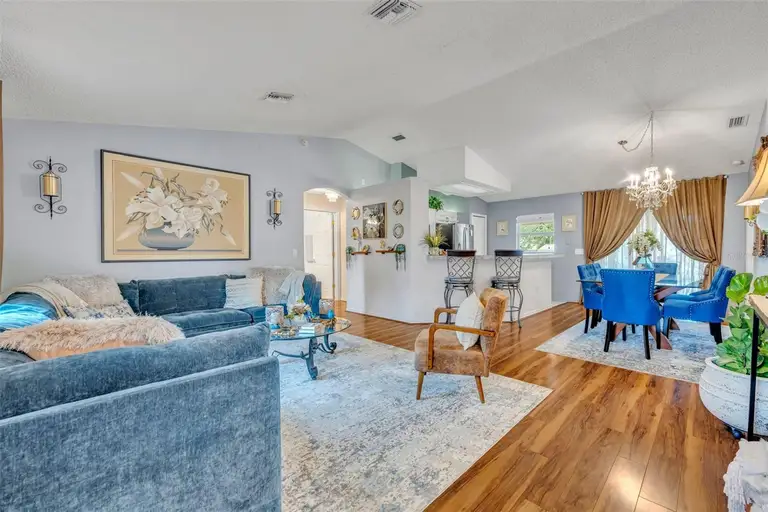 216 HICKORY AVE — photo 5