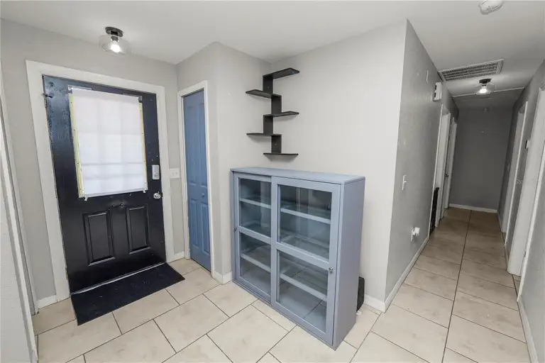 345 PIEDMONT CT — photo 3
