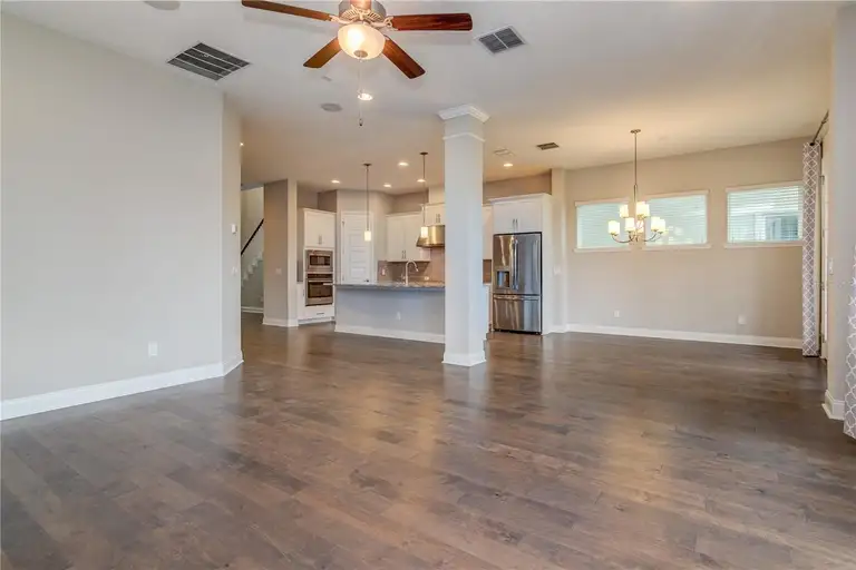 530 WINDY PINE WAY — photo 3