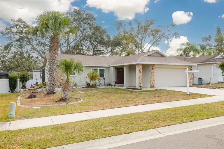 3310 BRIARWOOD LN