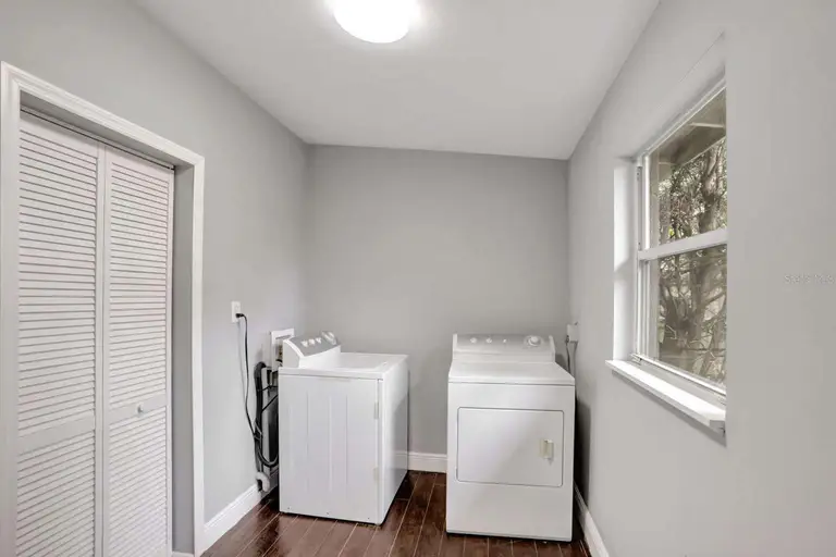 942 HANOVER AVE — photo 3