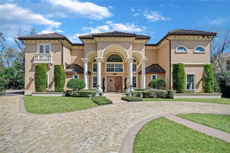 125 STONE HILL DR
