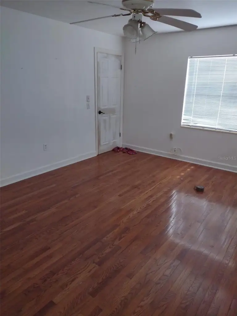 14310 N BAYSHORE DR — photo 2