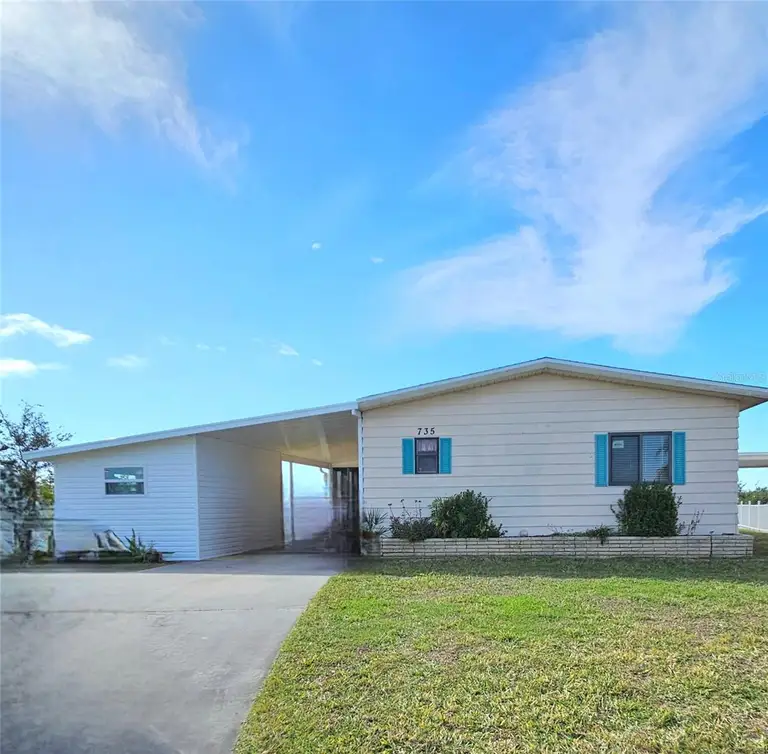 735 BLACKBURN BLVD — photo 2