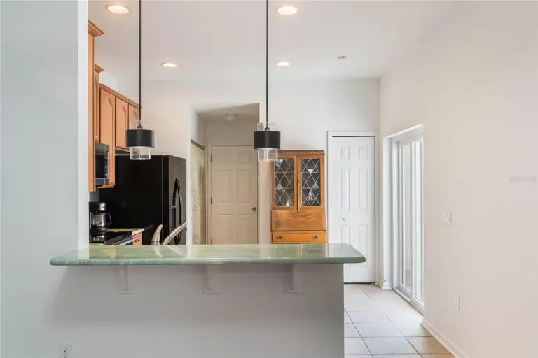 13730 LENSDALE LN — photo 4