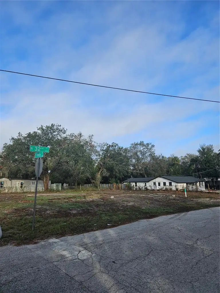 3110 E HENRY AVE — photo 5