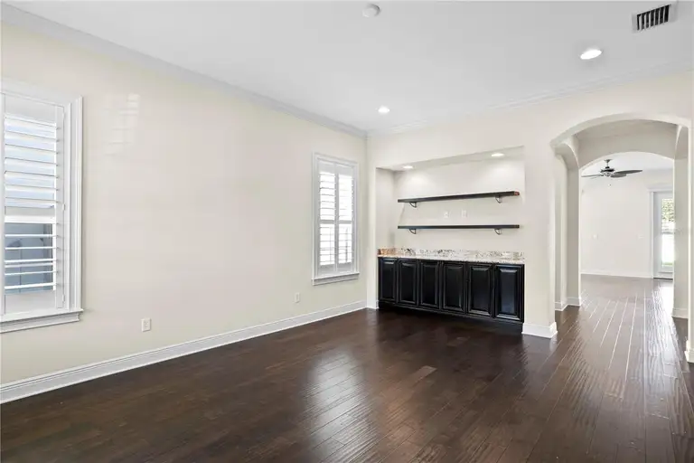 3107 W PALMIRA AVE — photo 5