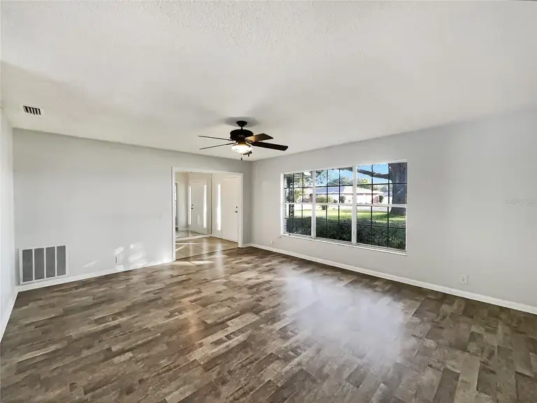 149 OKALOOSA DR — photo 3