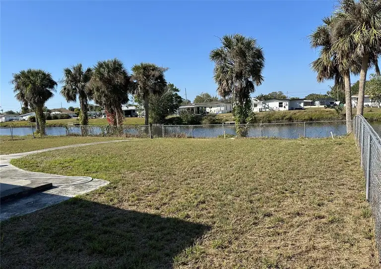 3325 CONWAY BLVD — photo 4