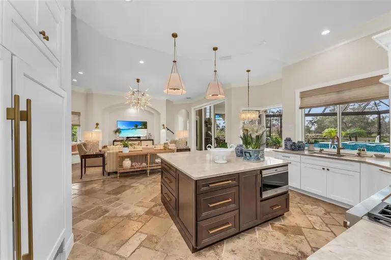 3360 FOUNDERS CLUB DR — photo 2