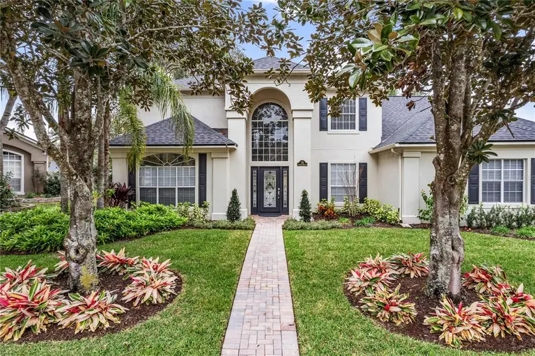 231 CHESTNUT RIDGE ST