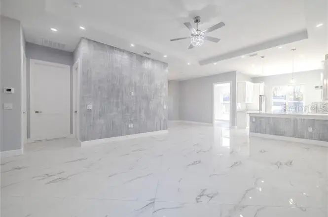 104 WELLWOOD LN #A — photo 3