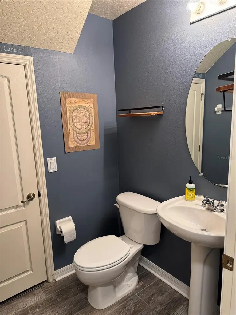 280 CAPE HARBOUR LOOP #106 — photo 4