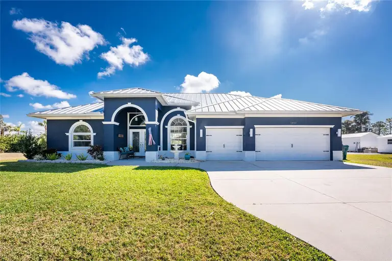 1052 EPPINGER DR