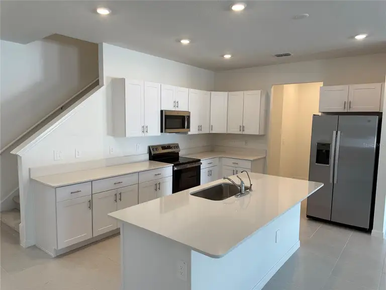 36189 JOSEPH BLAKE ST — photo 2