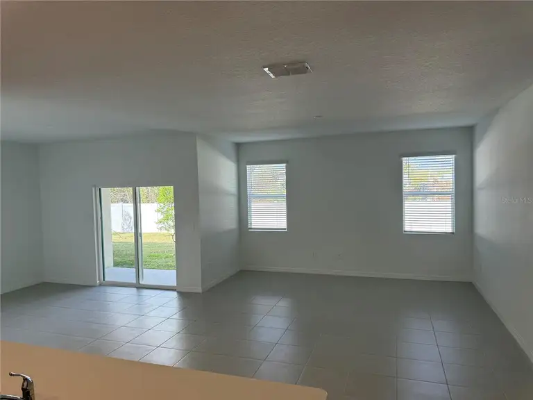 36189 JOSEPH BLAKE ST — photo 3