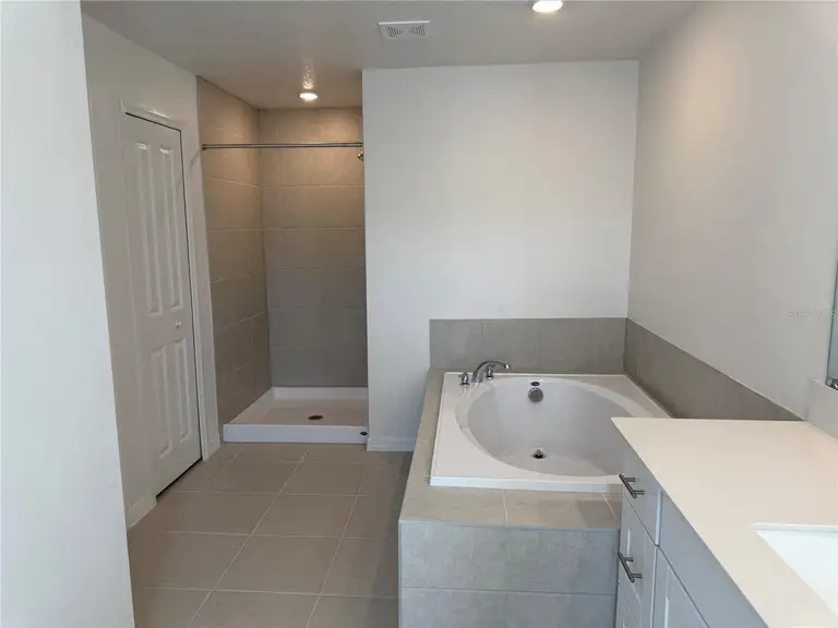 36189 JOSEPH BLAKE ST — photo 5