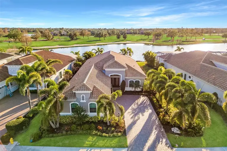 15326 CASTLE PARK TER