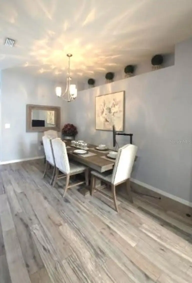 24915 VINTAGE CT — photo 2