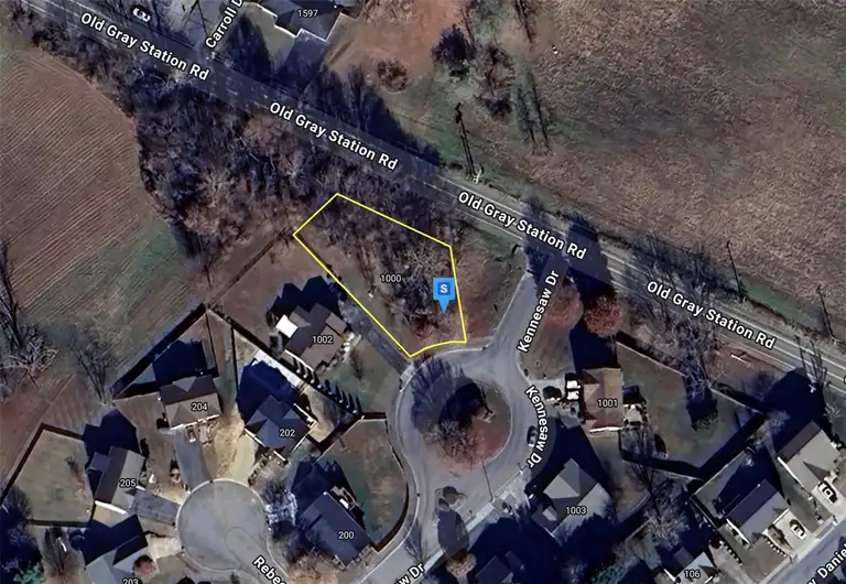 1000 KENNESAW DR