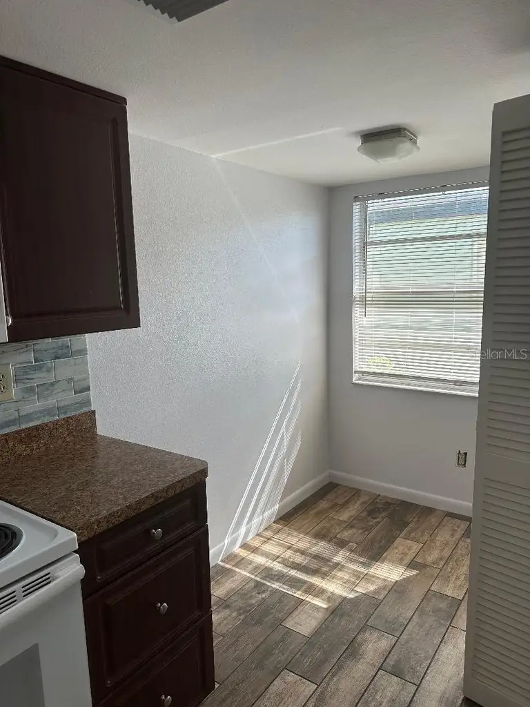 3411 TEESIDE DR #3411 — photo 2