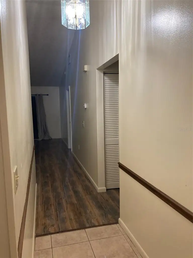 1862 JUNEBERRY LN — photo 4