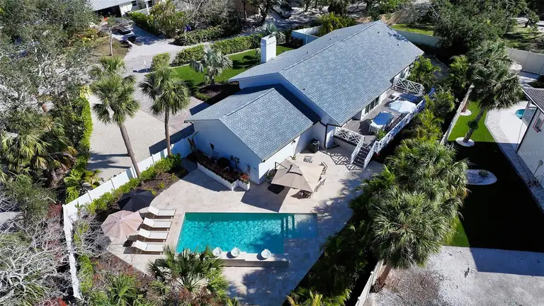 1302 ROBERTS BAY LN — photo 4