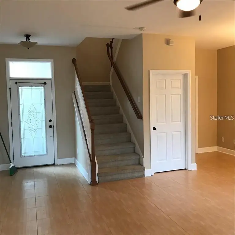 39 E SPRUCE ST — photo 3