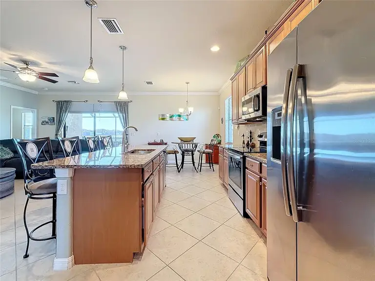 6467 WILLOWSHIRE WAY — photo 5