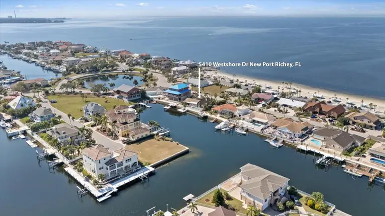 5410 WESTSHORE DR — photo 2