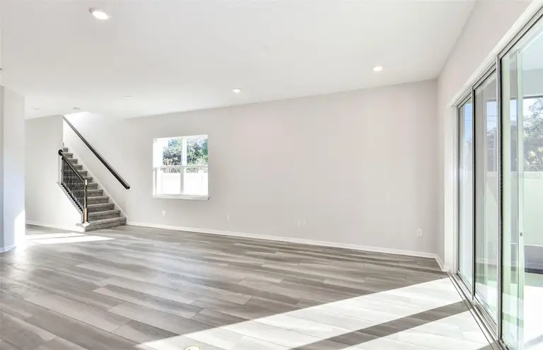 1141 KISTNA DR — photo 4