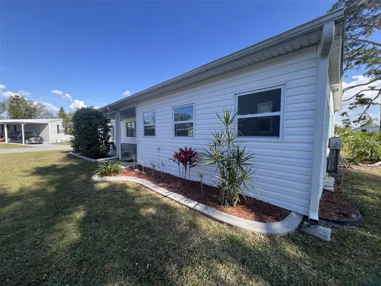 5311 PALENA BLVD — photo 4