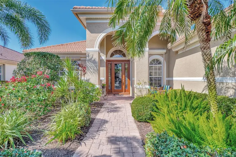 2660 SABLE PALM WAY — photo 3