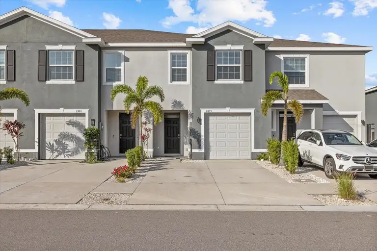 8995 MILESTONE DR — photo 2
