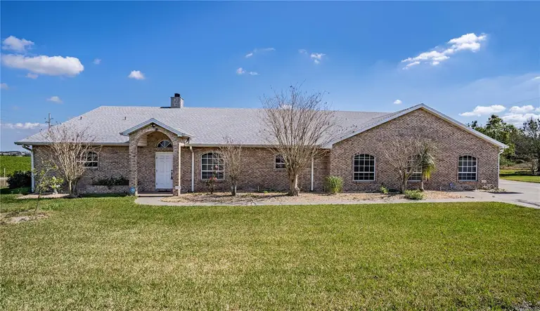 1815 ADAMS BARN RD