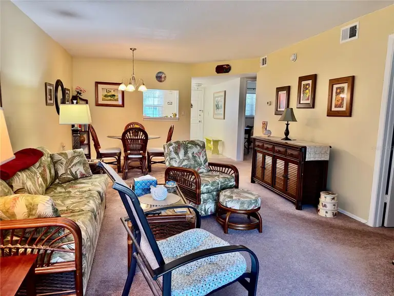936 VIRGINIA ST #208 — photo 3