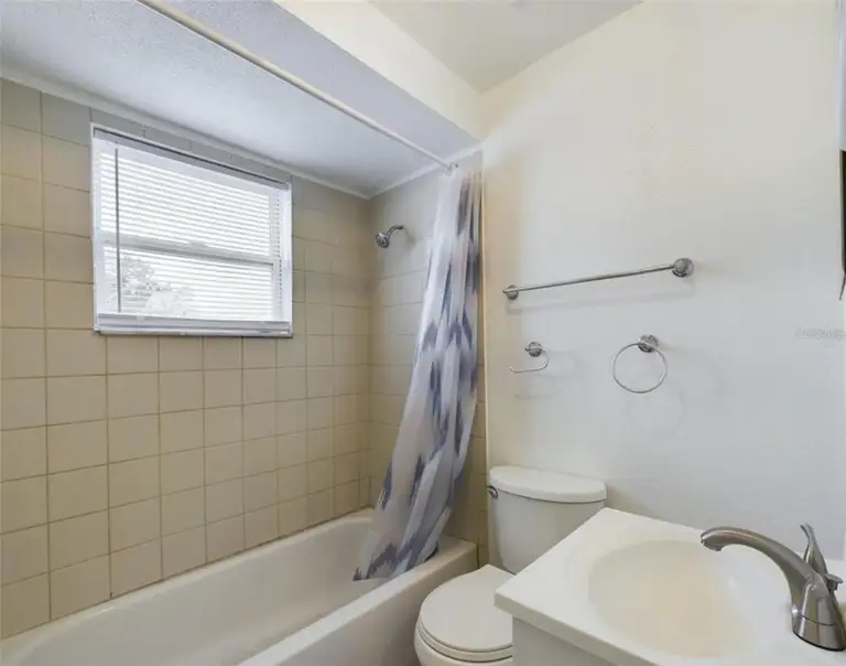 617 LIME ST — photo 4