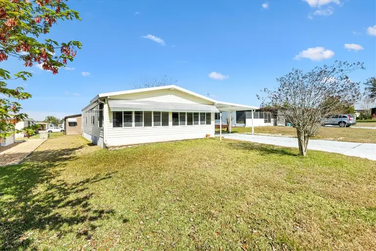 1616 BAYHILL DR — photo 3