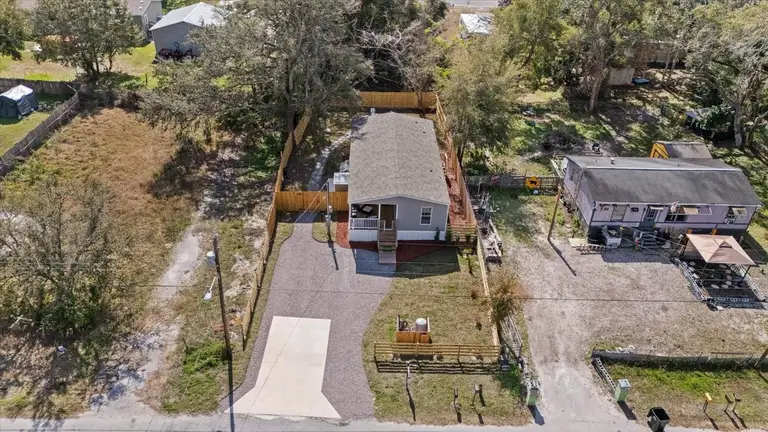 9250 PEONY ST — photo 2