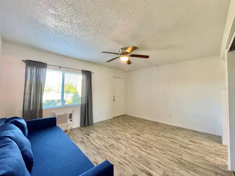 4139 DOLPHIN DR — photo 3